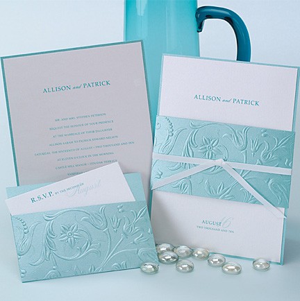 Designing wedding invitations online